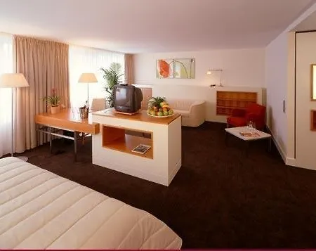 Visit 4*